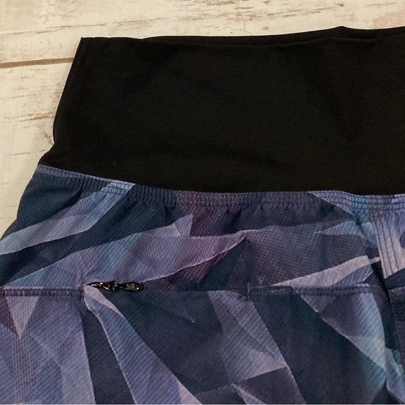 LULULEMON DROP IT LOW SHORT PRETTY PRISM MULTI BLACK LILAC SIZE 6 - Picture 10 of 12